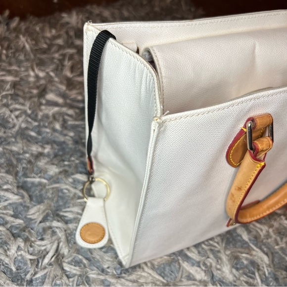 Dooney & Bourke White and Tan Satchel - Picture 6 of 16